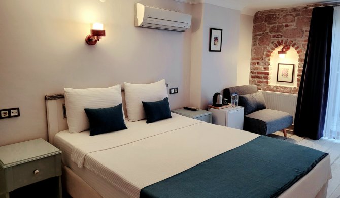 Deluxe Oda Bahçe Manzaralı